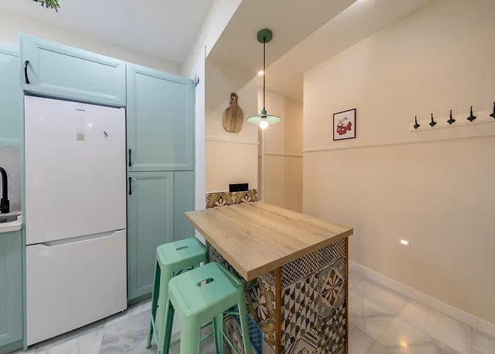 Pureza Betis Moderno En Edificio Sxviii