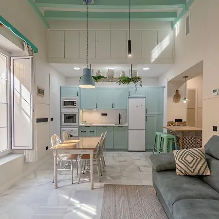 Pureza Betis Moderno En Edificio Sxviii *
